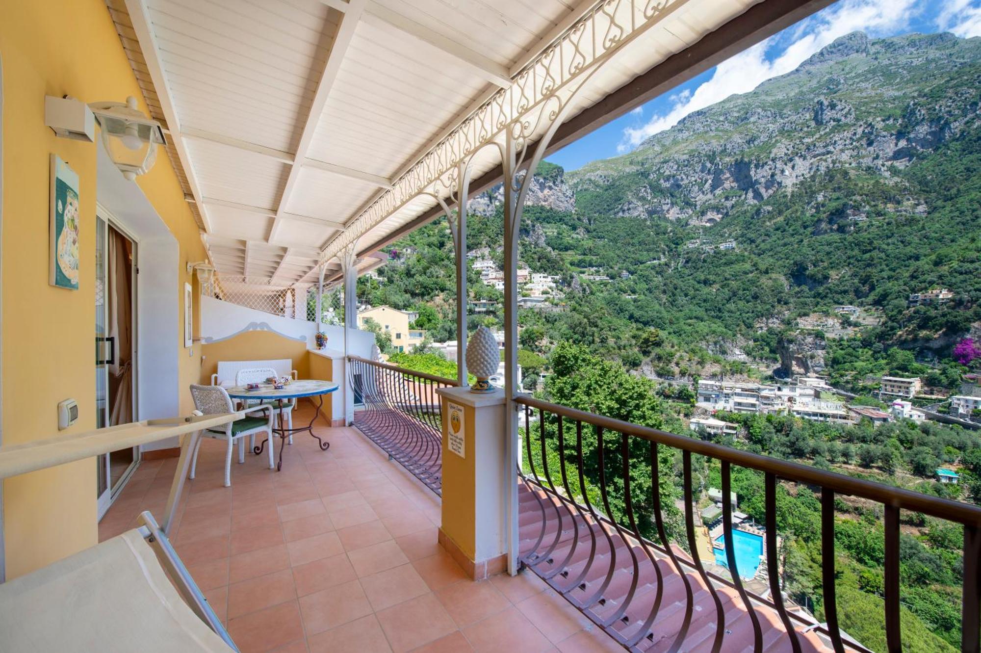 Apartmán Casa Le Terrazze Positano Exteriér fotografie